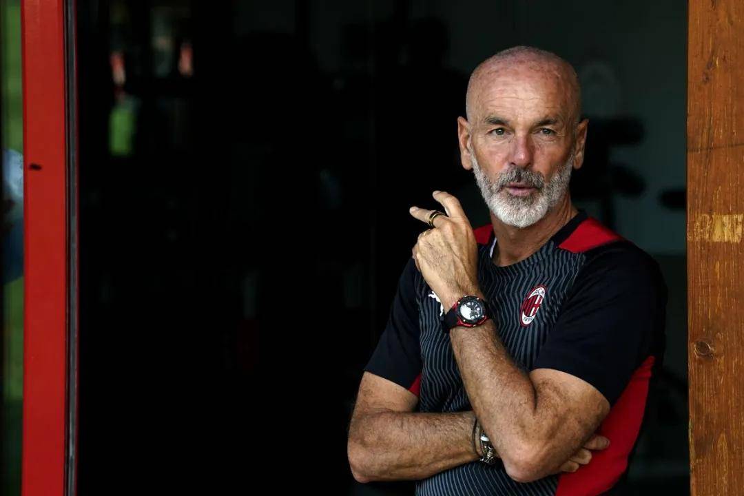 AC米兰主教练调整战术，球队连胜开启冲冠之路的简单介绍