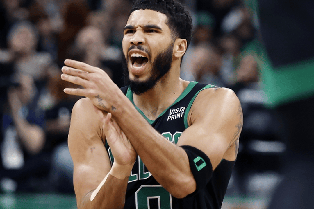 包含塔图姆新星重返赛场表现突出，勇士前途光明！的词条