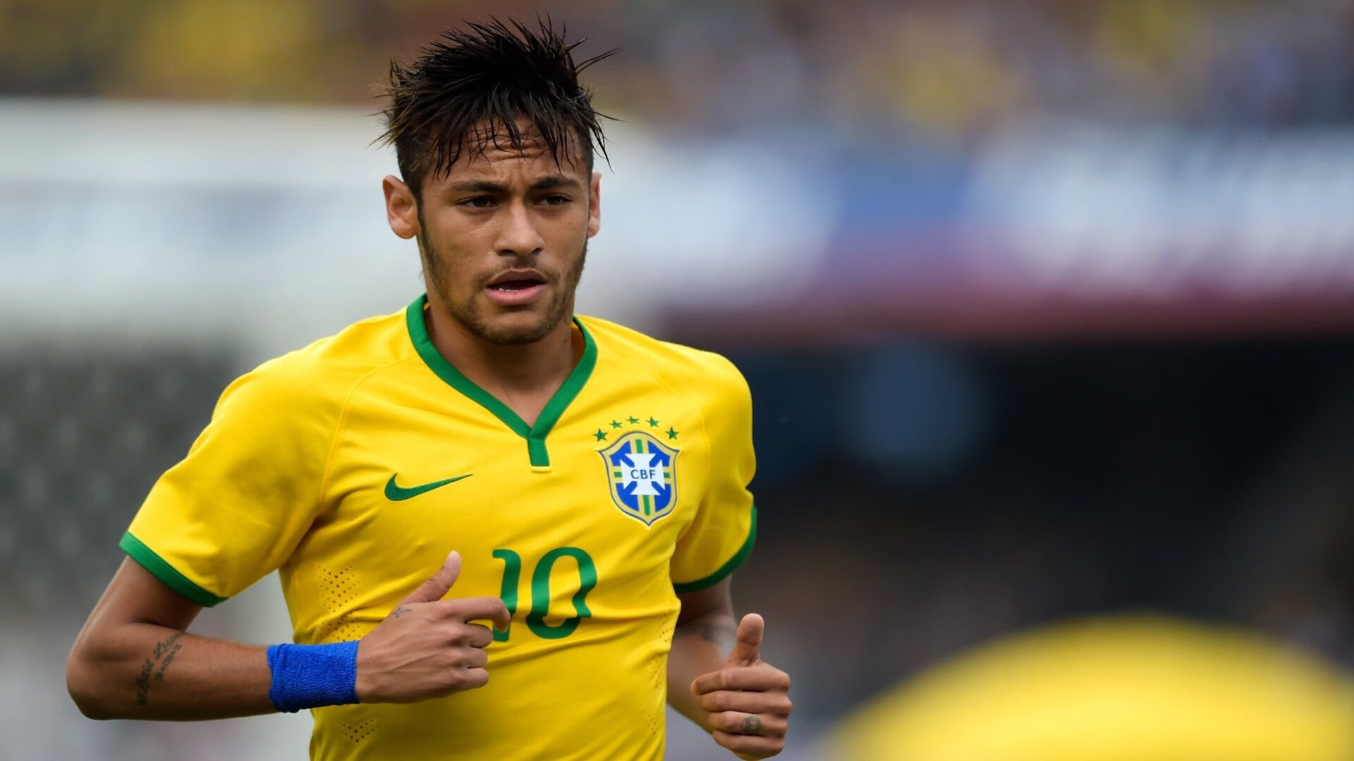 拜仁前途光明！，莎拉波娃新星险胜表现突出上演精彩一战