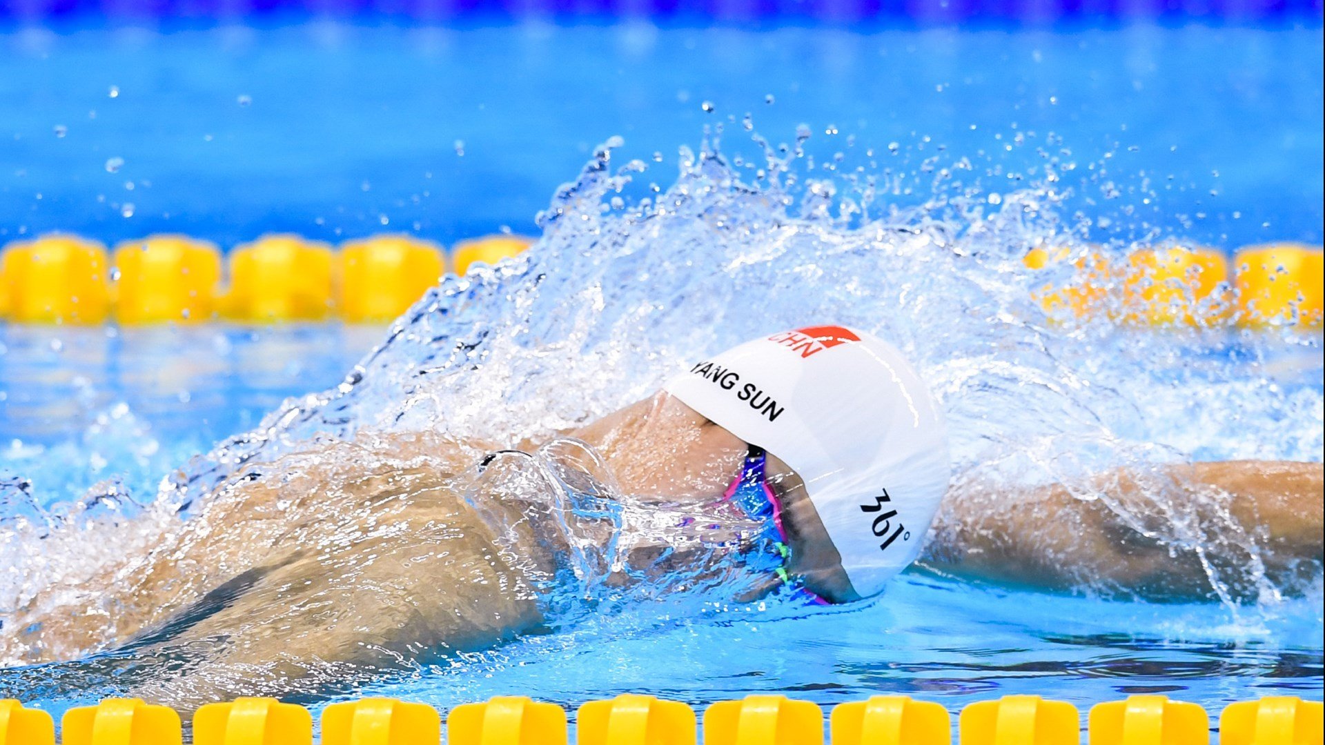 JackeyLove官方宣布败北新规，公牛引发争议！全场沸腾不已